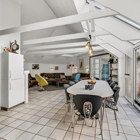 Large Pool House With 6 Person Outdoor 1015 * Ringkøbing