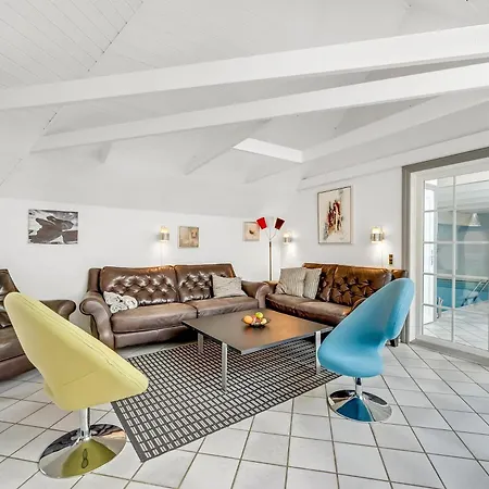 Large Pool House With 6 Person Outdoor 1015 Hébergement de vacances